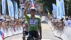 Alessandro Fancellu triumfuje v poslední etap� Czech Tour.