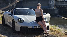 Porsche 911 se zm�nilo, ale du�i neztratilo.