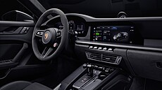 Mrkn�te na volant! Znak n�mecké automobilky je inspirován erbem m�sta Stuttgart...