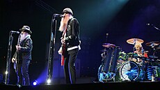 Archivní snímek �len� skupiny ZZ Top: Dusty Hill, Billy Gibbons a Frank Beard.