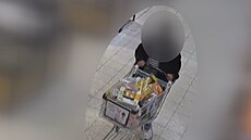 Záb�r na jednoho z bratr�, kte�í tak�ka devatenáct let p�edstírali mentální...