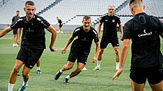 Fotbalisté Hradce Králové trénují v Besiktasi p�ed pohárovou odvetou.