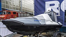 Námo�ní dron typu USV vyráb�n rumunskou spole�ností AUTONOMOUS Group. (13....