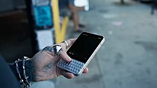 Minimal Phone 2