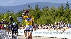 Vít�z t�etím etapy Czech Tour a vedoucí jezdec pr�b�ného po�adí Andrew August...