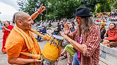 Na Boji�ti za�al prvním dnem festival TrutnOFF. Vpravo je spoluzakladatel...