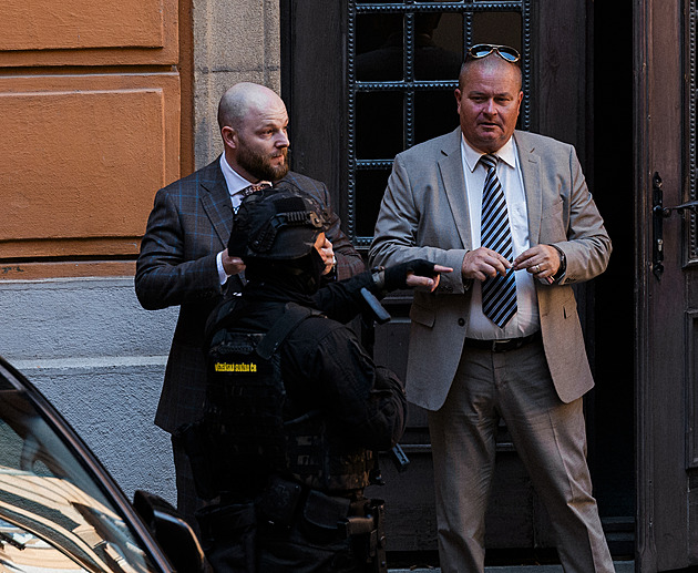 Dárce bitcoinů Jiřikovský zůstane ve vazbě, nastínil ale možnost spolupráce