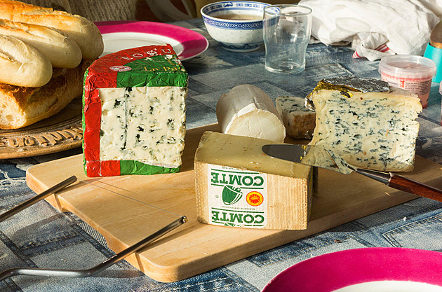 France eases rules for cheese production amid drought