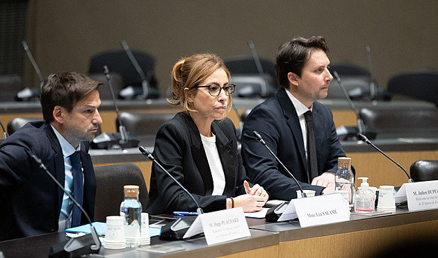 Známá moderátorka zmizí z obrazovek. Její partner kandiduje na prezidenta Francie