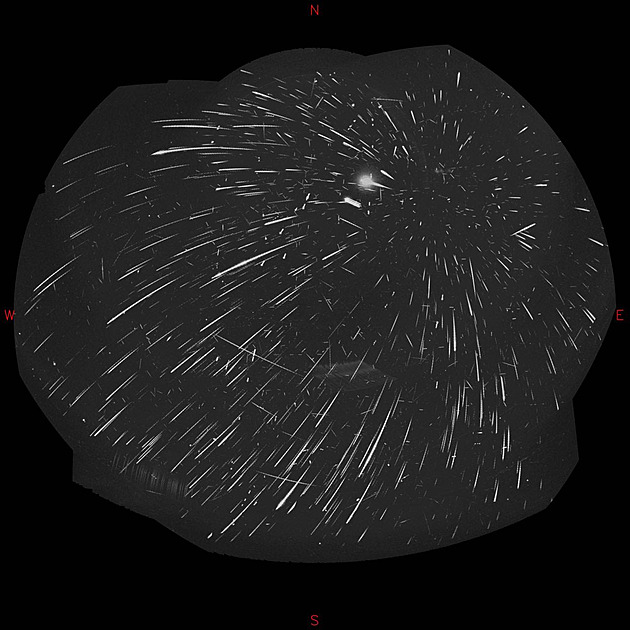 Czechs Shine at NASA Again, Agency Publishes Another Czech Photo of Perseids