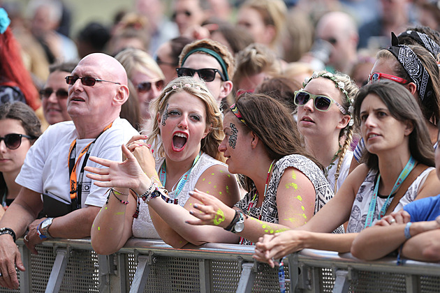 Experiences Over Savings: Generation Z Changes Customs for Festivals