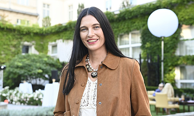 My Husband and I Do Things Differently, but It Is Not for Everyone, Says Iva Frühlingová