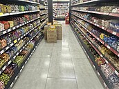 V ka�dém supermarketu na sv�te narazíte na bonbony nebo chipsy. V�t�inou jsou...