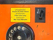 V T�e�ti najdete funk�ní telefonní budku. A m��ete si z ní zavolat.
