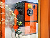 V T�e�ti najdete funk�ní telefonní budku. A m��ete si z ní zavolat.