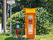V T�e�ti najdete funk�ní telefonní budku. A m��ete si z ní zavolat.