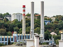 Výhledy od BTS T-Mobilu s maskovanými anténami na panelovém dom� v pra�ské...