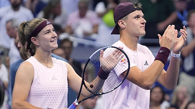 Jakub Menšík a Karolína Muchová slaví postup do finále smíšené čtyřhry na US...
