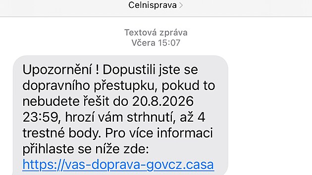 Další vlna podvodných SMS. Urychleně zaplaťte pokutu, vyzývají falešní celníci
