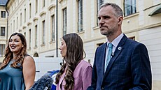 P�edseda Pirát� Zden�k H�ib a p�edsedkyn� pirátské Mladé vlády Kate�ina...