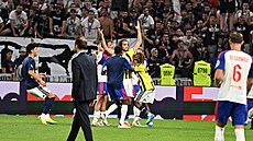 Matteo Guendouzi po postupu do Ligy mistr� vyprovokoval poty�ku.
