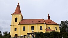 Po t�íletém úsilí místních nad�enc� a ve�ejné sbírce dorazil do Libo�ic na...