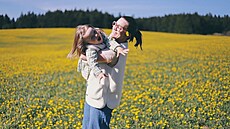 Mladá kv�tiná�ka cht�la více �asu na t�íletou dceru a rodinu. Tak se vrhla do...