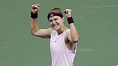 Karolína Muchová slaví vít�zství ve smí�ené �ty�h�e na US Open.