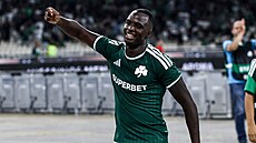 Andreas Tetteh z Panathinaikosu slaví gól v utkání záv�re�ného p�edkola...