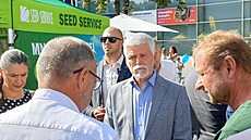 Prezident Petr Pavel s man�elkou p�ijeli na Zemi �ivitelku. (24. srpna 2026)