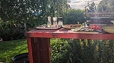 Zahradní kuchyn�, která paní domu dop�ává více pobytu venku na zahrad�.
