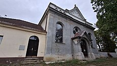 H�bitov s pam�tní síní je to jediné, co se do dne�ních dní zachovalo po...