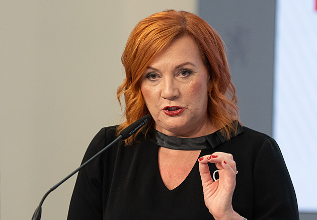 Deficit 389 miliard ekonomy zaskočil. Zřejmě zdraží hypotéky, varují