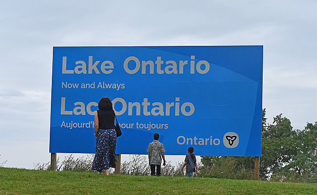Jezero Ontario nyní a navždy. Kanada se vzepřela Trumpovi, ten kontroval videem