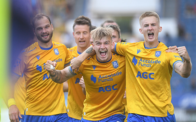 Teplice - Jablonec 2:0, hosté v lize poprvé ztratili. Výhru zařídili Auta a Radosta