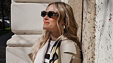 Vrstvení oble�ení a práce s materiály jsou základem pro podzimní outfity.