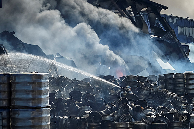 Prohráváme bitvu o týl, tuší Kyjev. Z obchodů mizí jídlo, farmáři volají o pomoc