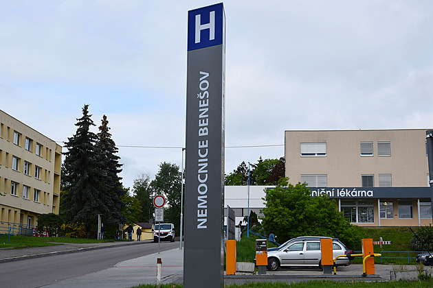 Ministerstvo chce rušit malé porodnice. Tři středočeské nesplňují limit porodů