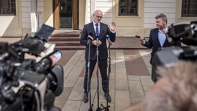 Pavel přijal Plagu kvůli rozpočtu. Investice do vzdělání se zemi vrátí, shodli se