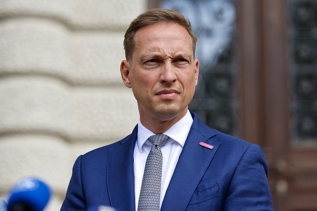 Lex pomsta, hodnotí Dvořák snahu koalice zasáhnout do Pavlových pravomocí
