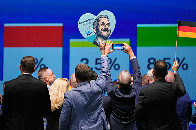 Okamura vítězství AfD vítá. Politické zemětřesení, reaguje na výsledky Fiala