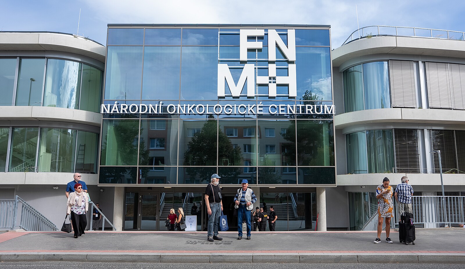 Jedna z největších investic posledních let. V Motole otevřeli nové centrum pro pacienty s rakovinou