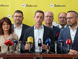 Jan Grolich, Marian Jure�ka a Jana Filipovi�ová na tiskové konferenci...