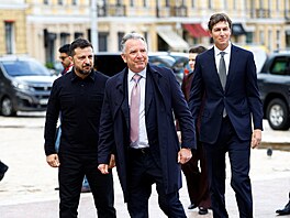 Ameri�tí vyjednava�i Steve Witkoff a Jared Kushner p�ijí�dí do ukrajinského...