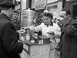 Praha, rok 1956. Václavské námestí