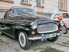 �kodu Felicii renovovali man�elé Procházkovi t�i roky a na projí��ky s vozem se...