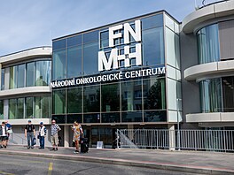 Slavnostní otev�ení Národního onkologického centra Fakultní nemocnice Motol a...