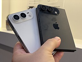 Makety ohebného iPhonu (IFA 2026)