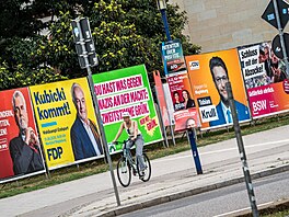 P�edvolební plakáty n�meckých stran v Sasku-Anhaltsku (28. srpna 2026)