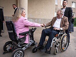 V rodném Kolín� podpo�il Milo� Zeman kandidátku ANO do Senátu Andreu...